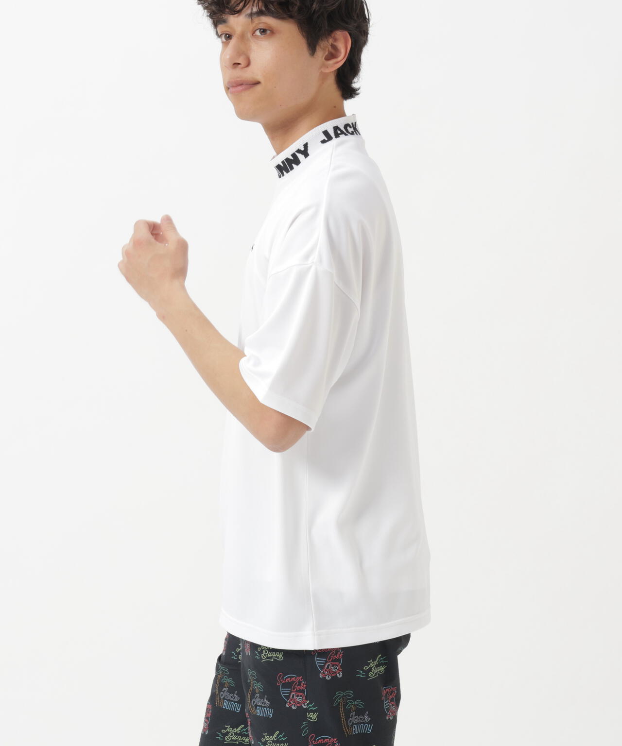 182cm C:84 W:71 H:89 着用サイズ：5