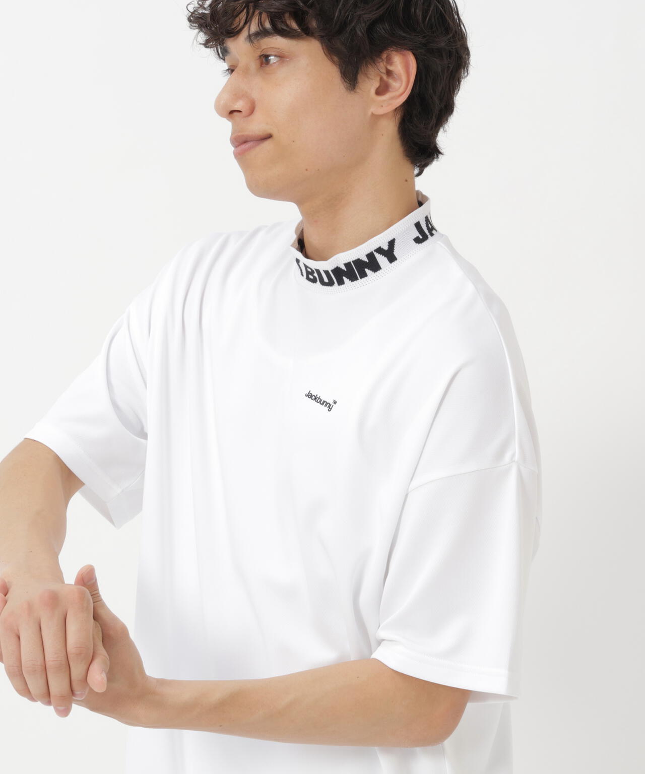 182cm C:84 W:71 H:89 着用サイズ：5