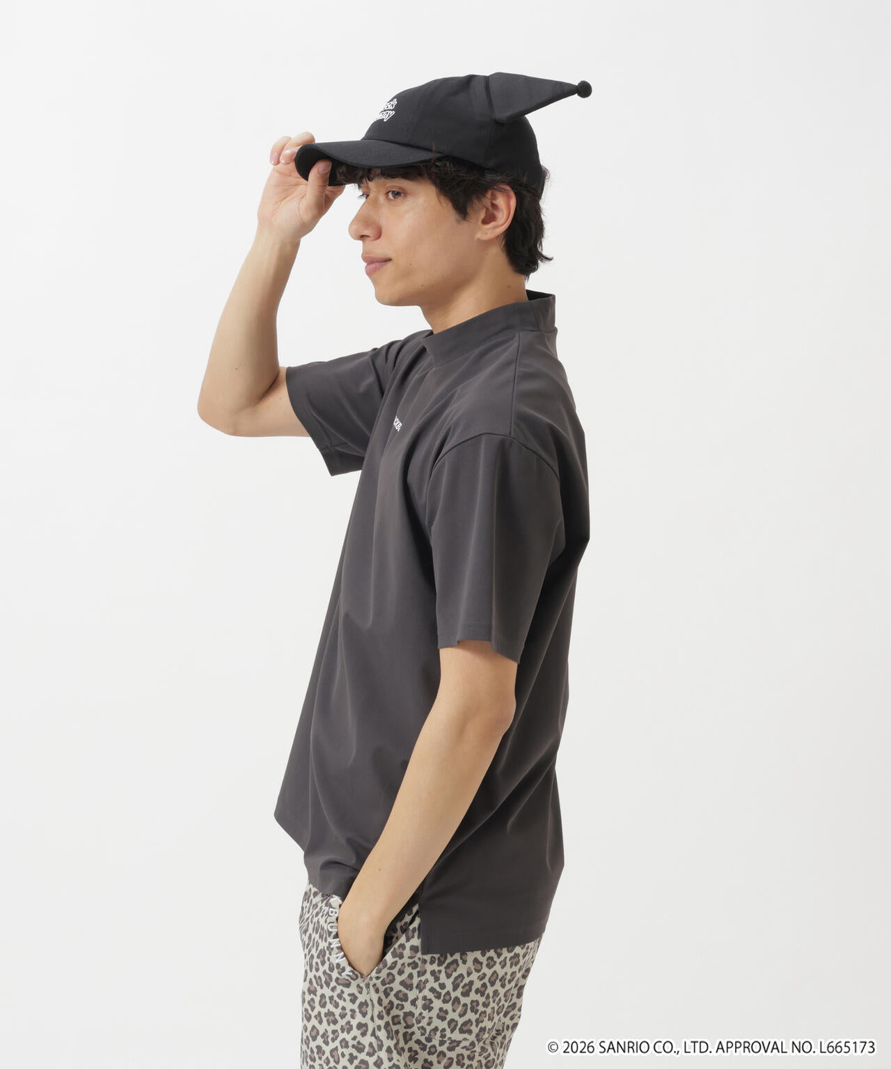 182cm C:84 W:71 H:89 着用サイズ：5