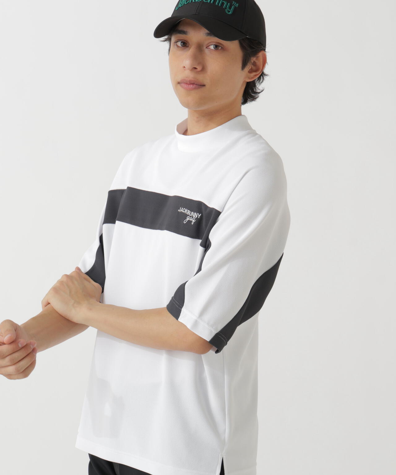 182cm C:84 W:71 H:89 着用サイズ：5