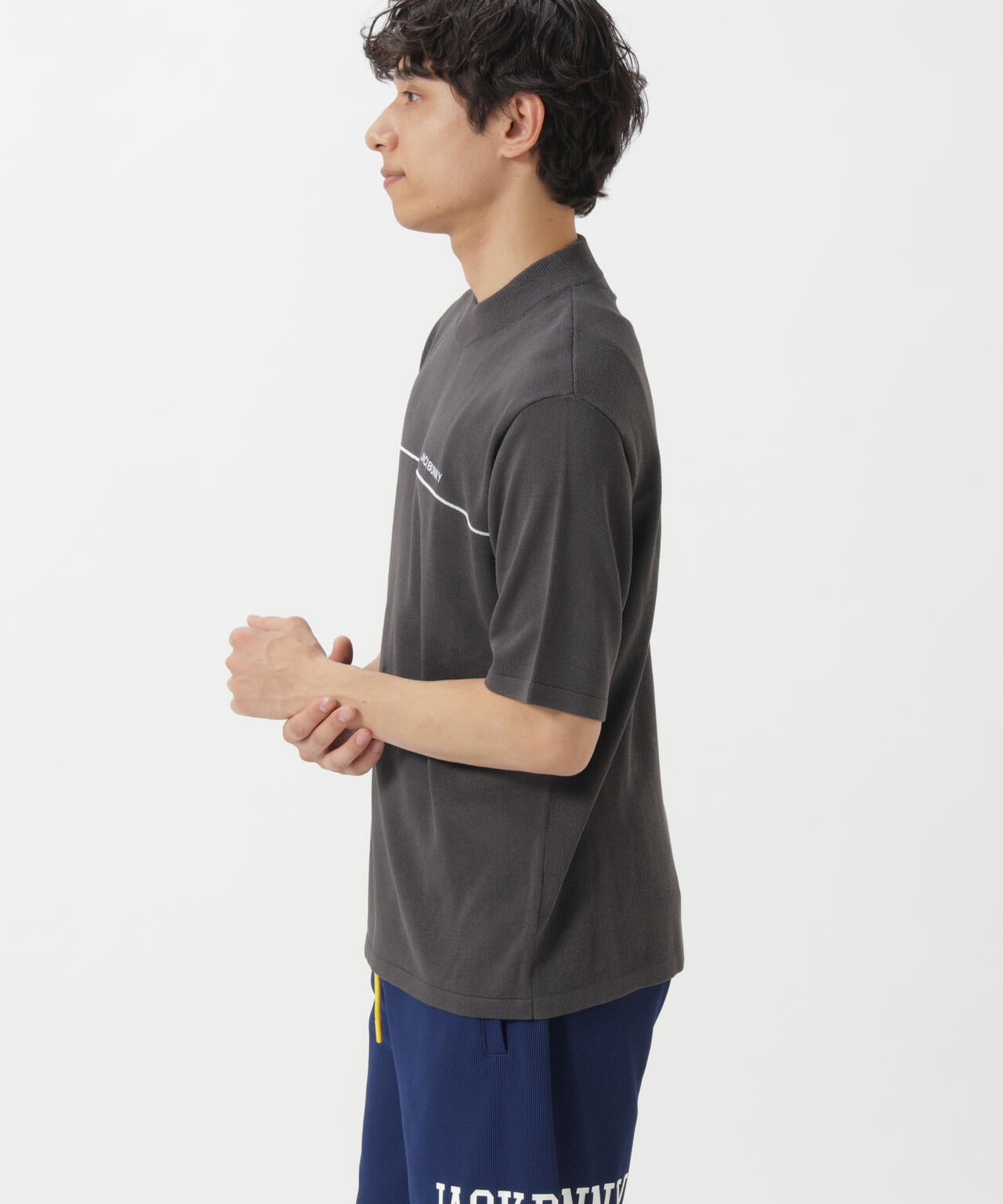 182cm C:84 W:71 H:89 着用サイズ：5