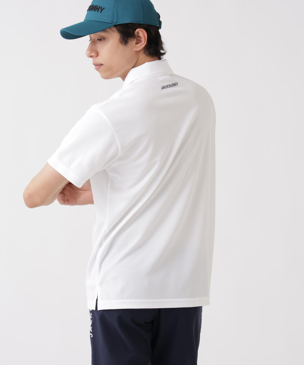 182cm C:84 W:71 H:89 着用サイズ：5