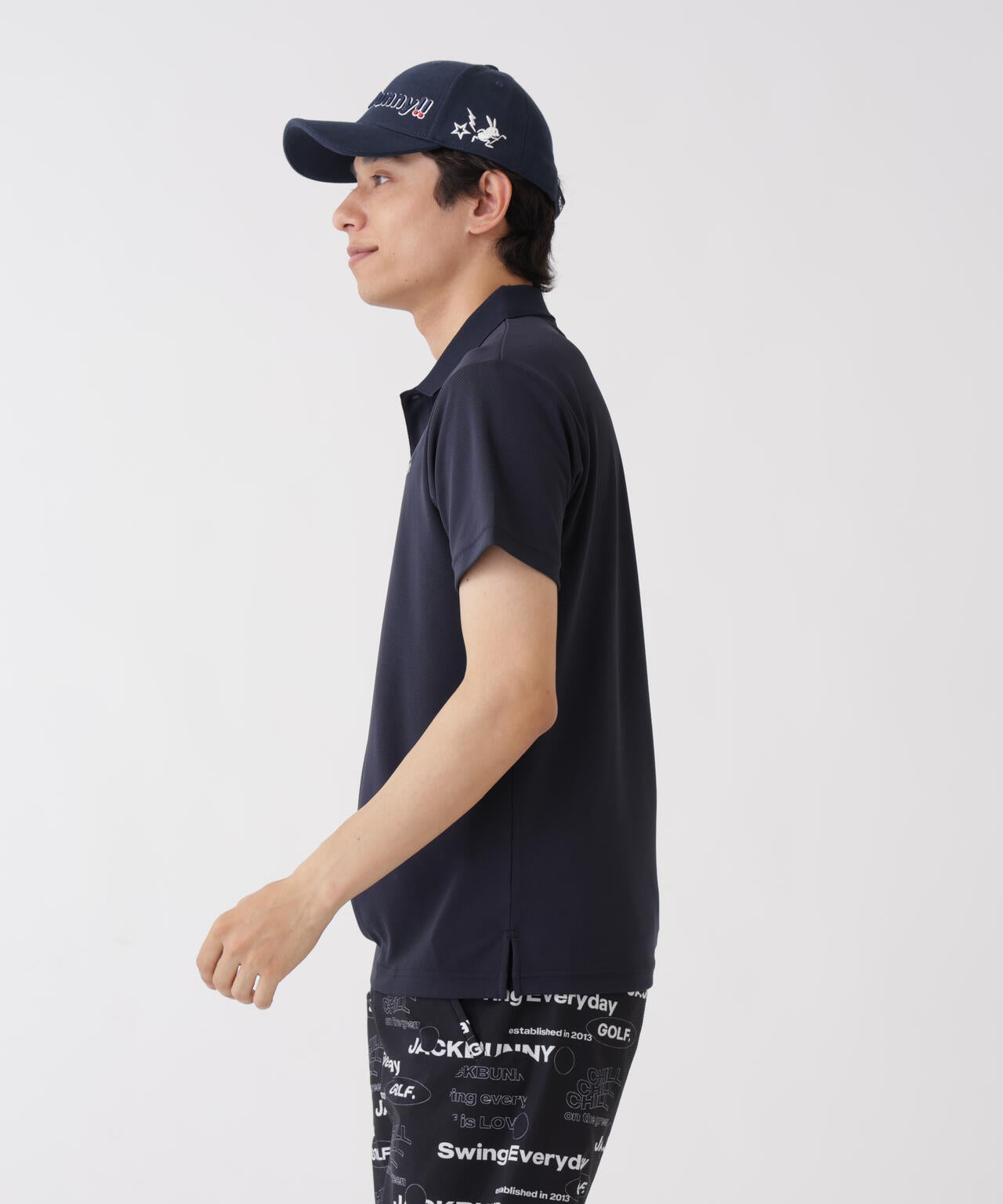182cm C:84 W:71 H:89 着用サイズ：5