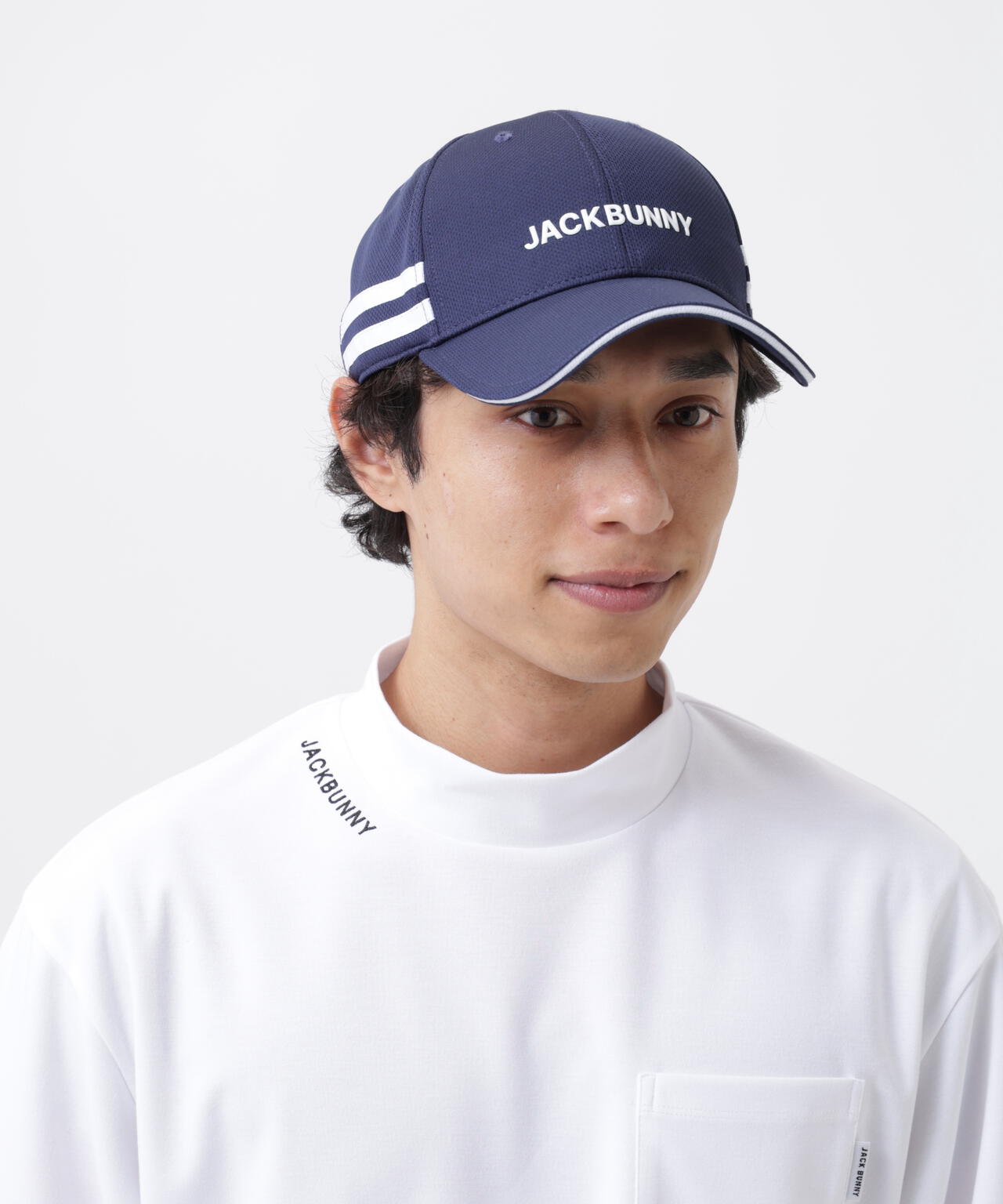 182cm C:84 W:71 H:89