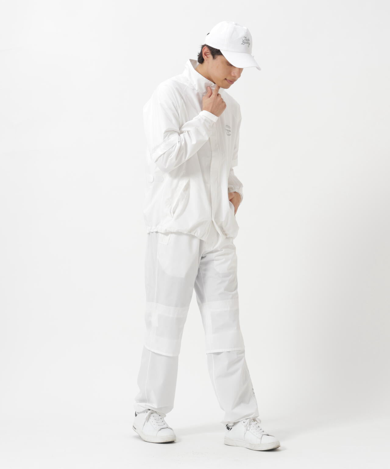 182cm C:84 W:71 H:89 着用サイズ：5