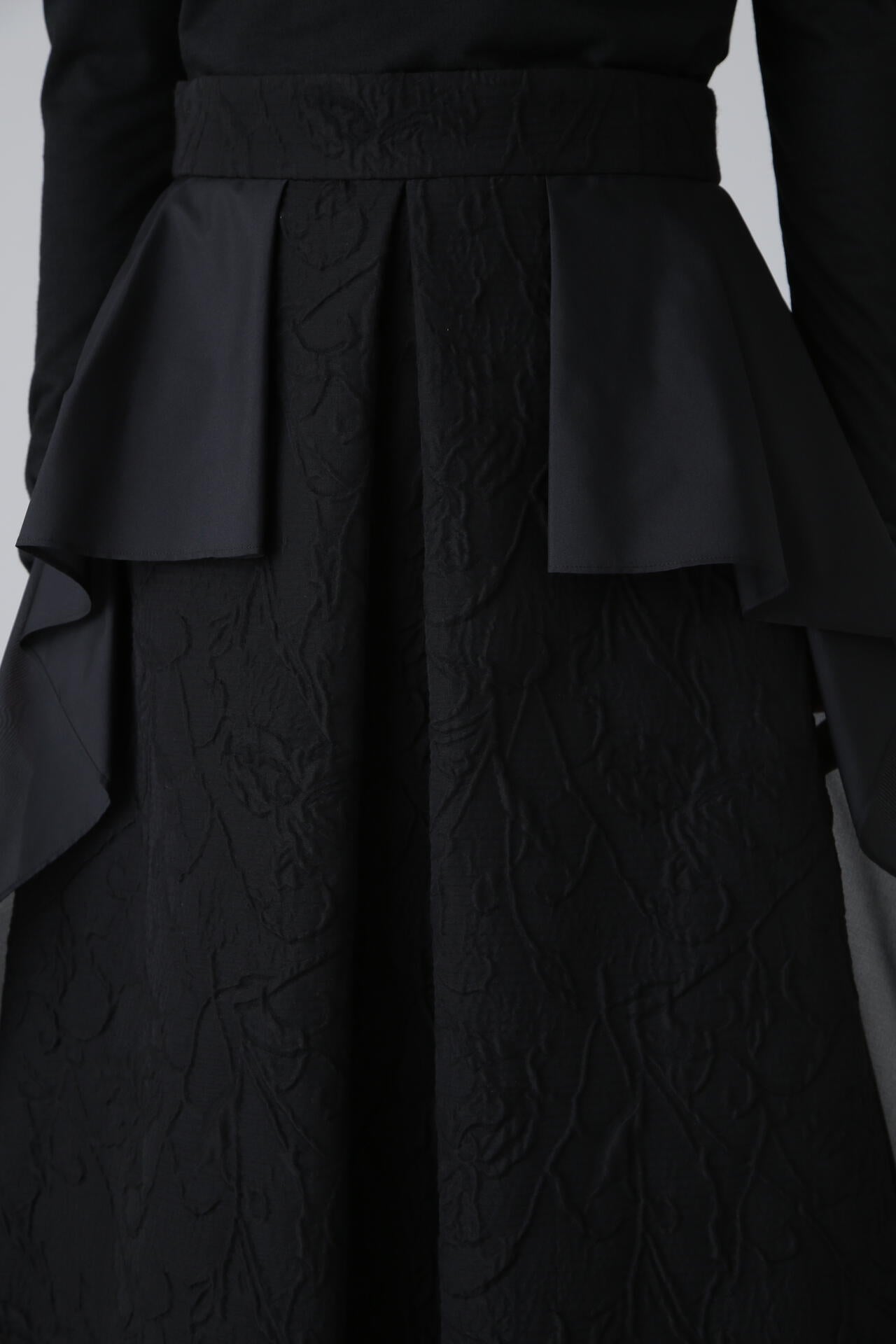 <BLACK LABEL> ドローイングジャガードスカート