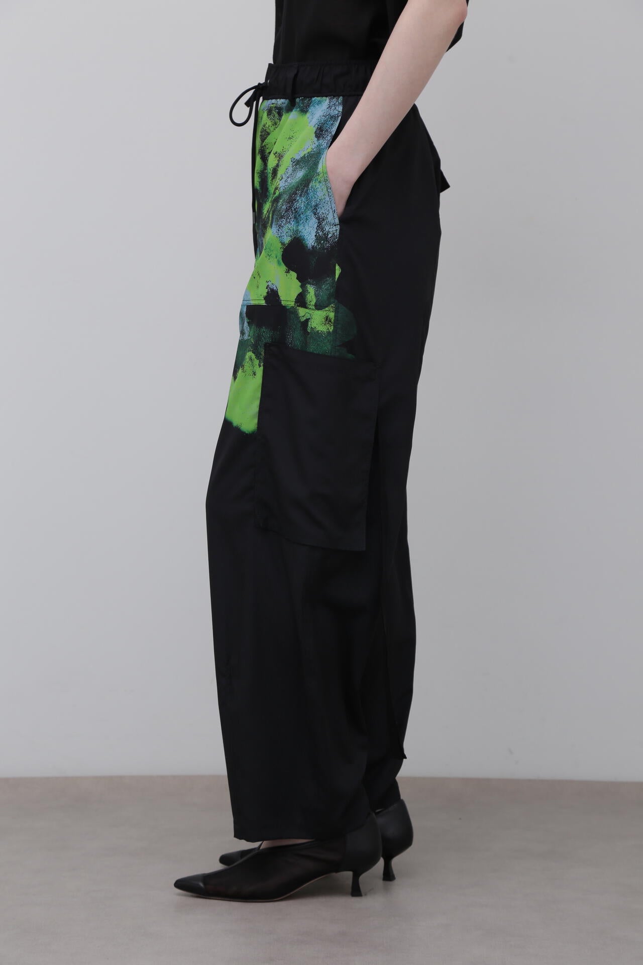 ＜UNiPH＞ビオトーププリントパンツ