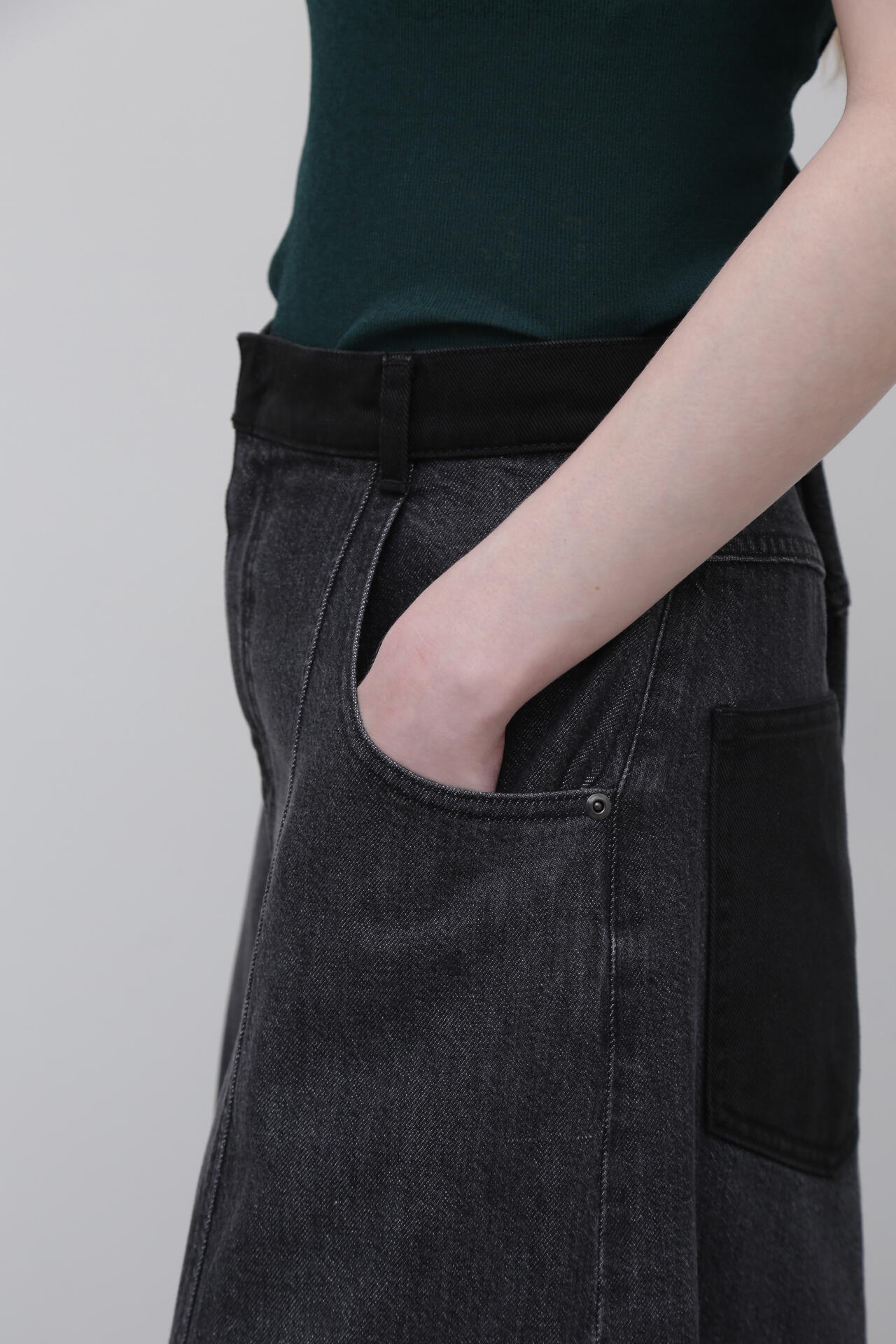 ＜UNiPH＞ハイブリーチデニムパンツ