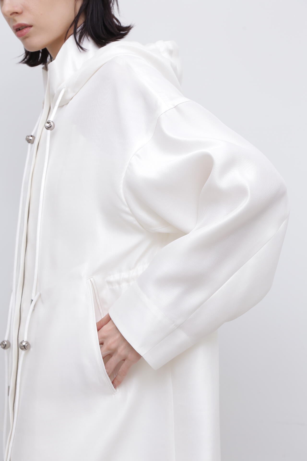 ＜UNiPH＞シルクダブルクロスコート