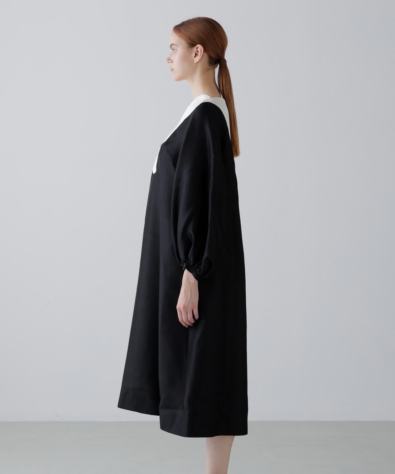 ＜BLACK LABEL＞シルクダブルクロスワンピース