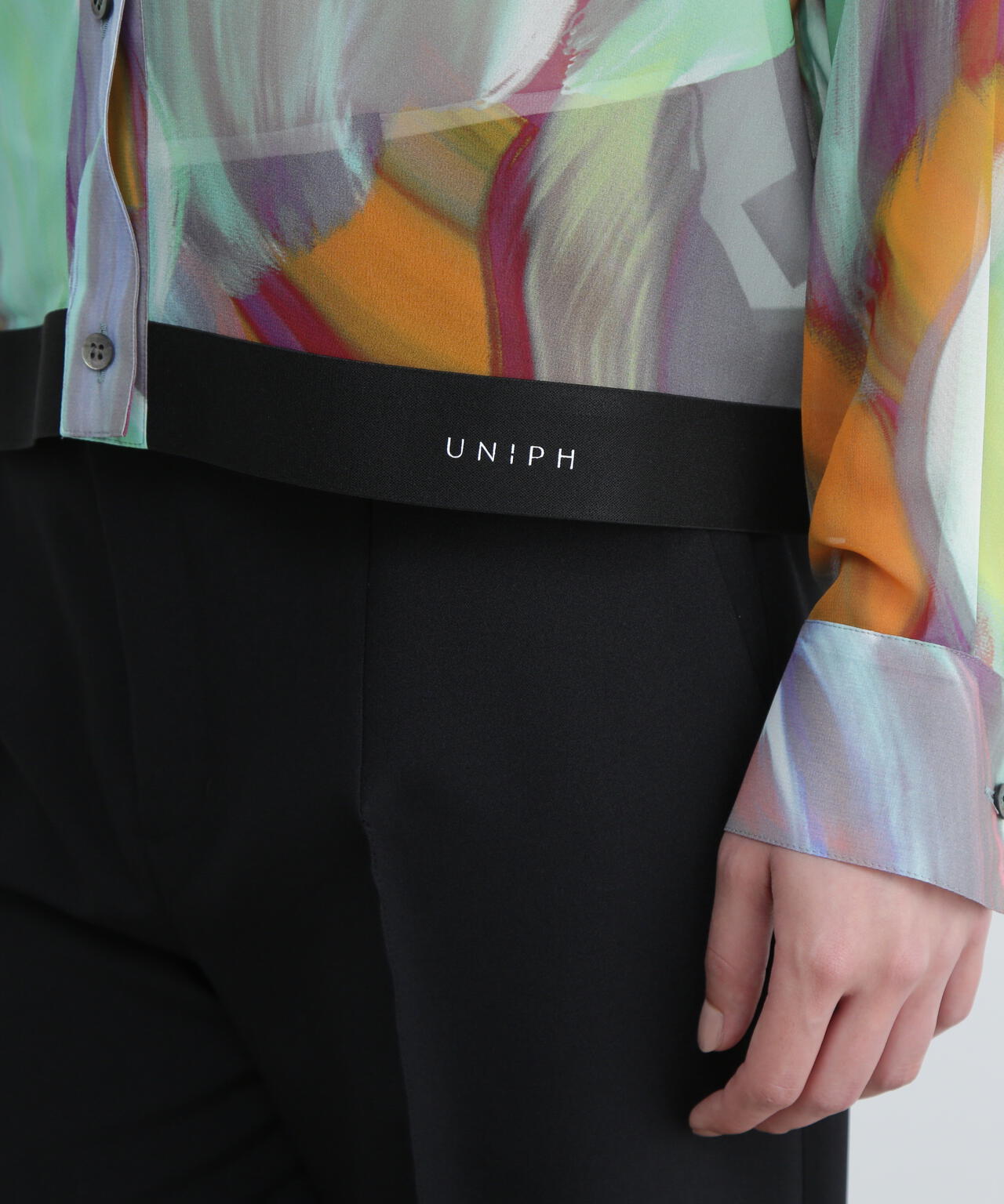 ＜UNiPH＞マルチプルエクスポージャープリントブラウス