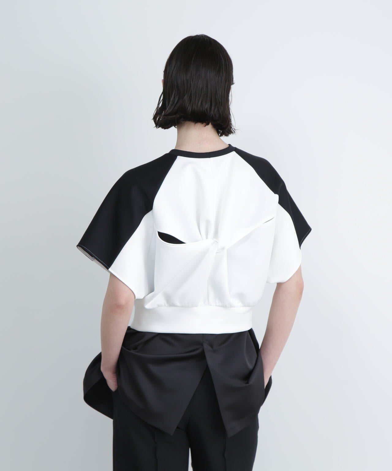 ＜UNiPH＞キルトダンボールカットソー