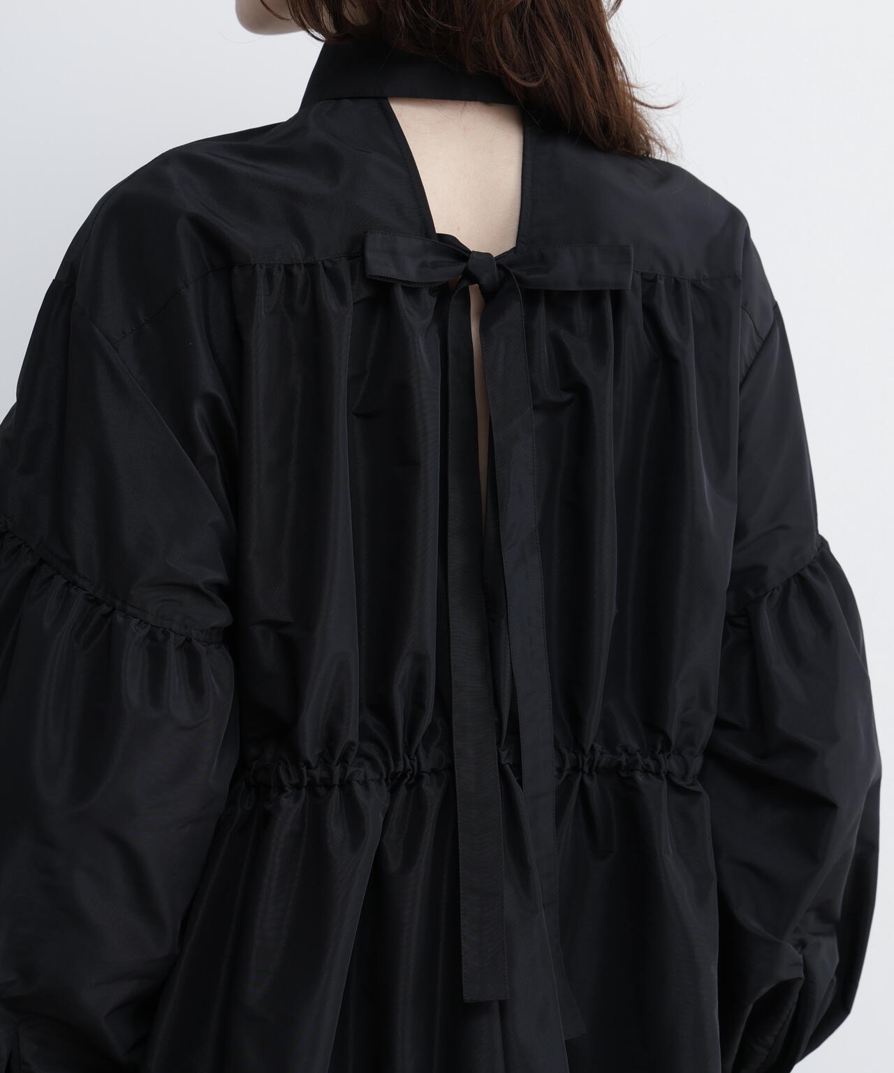 ＜UNiPH＞スパークルタフタブラウス