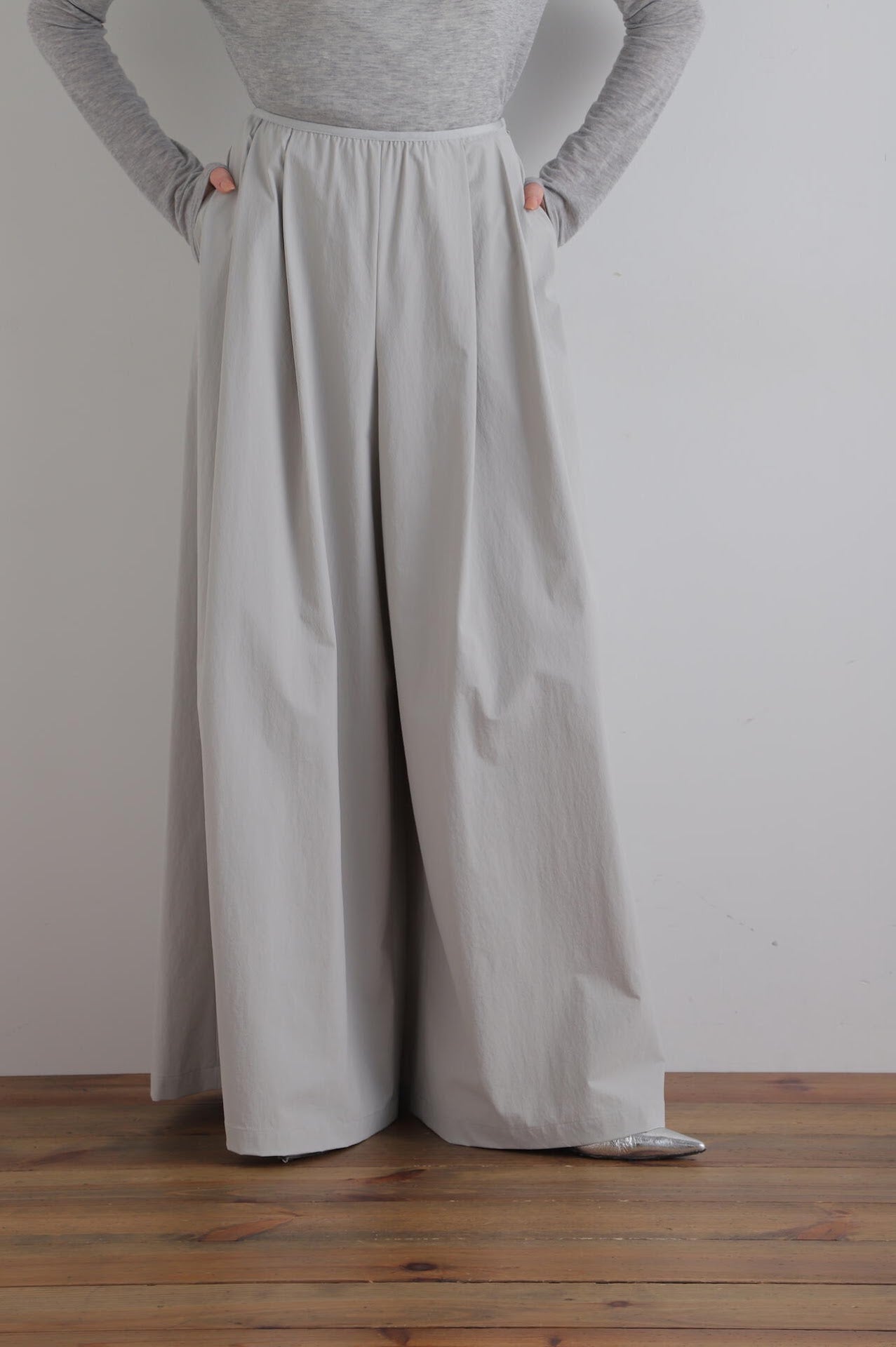 ナイロンストレッチブロードパンツ