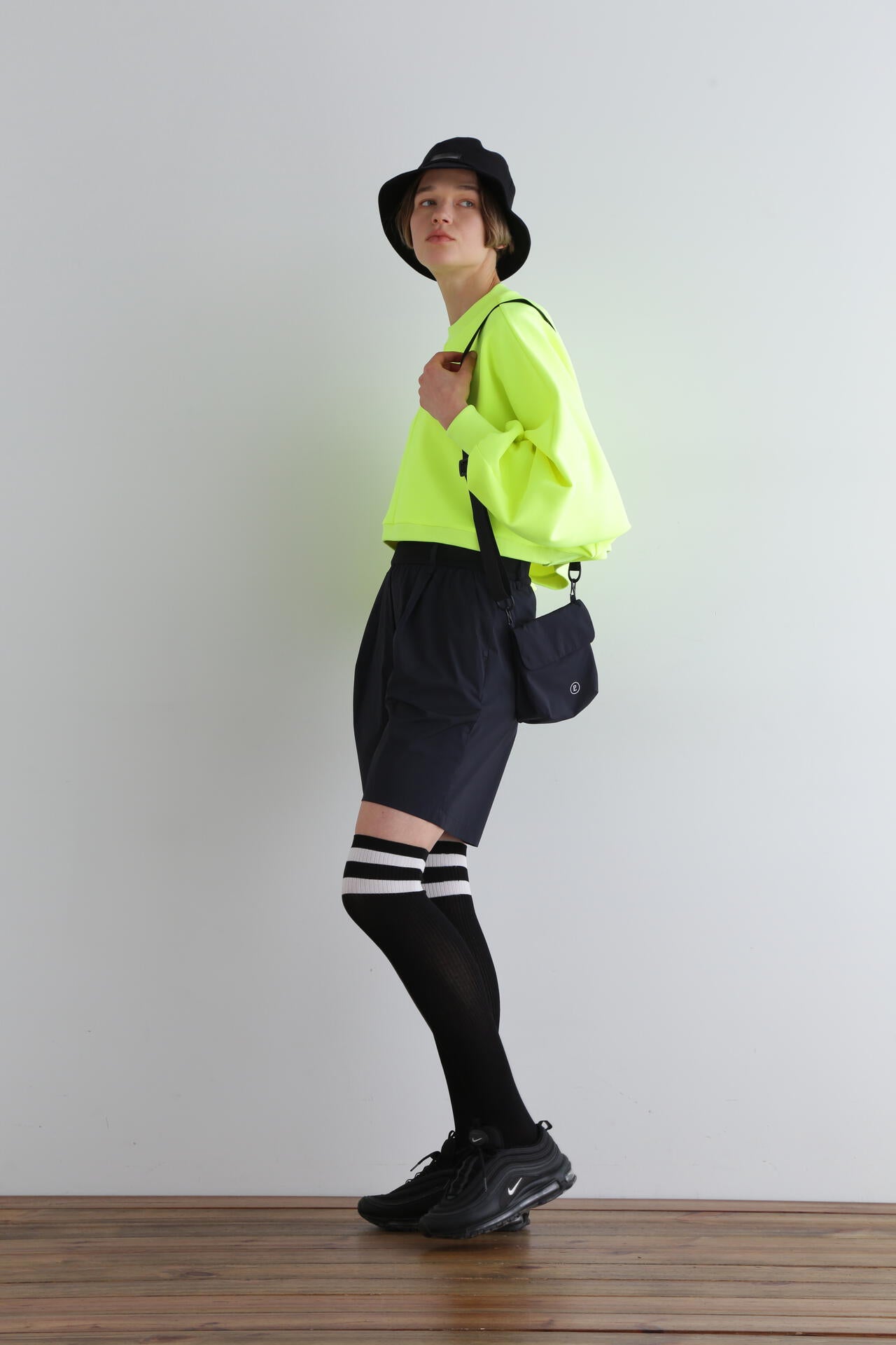 《LE PHIL SPORTS》カルバックパンツ