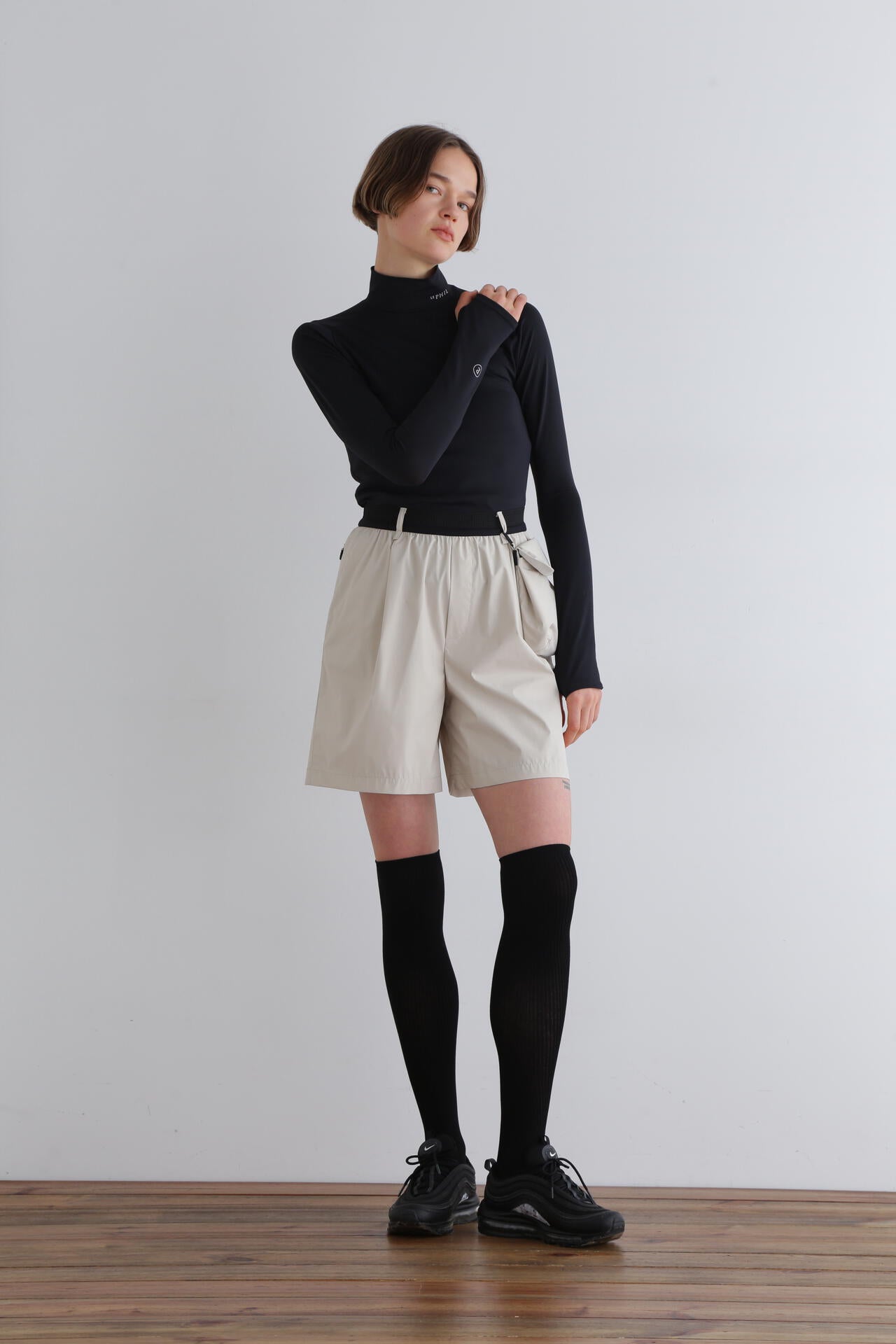 《LE PHIL SPORTS》カルバックパンツ