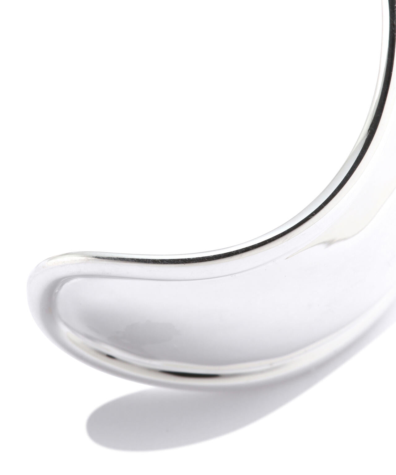【JAMIRAY / ジャミレイ】WAVY SILVER BANGLE