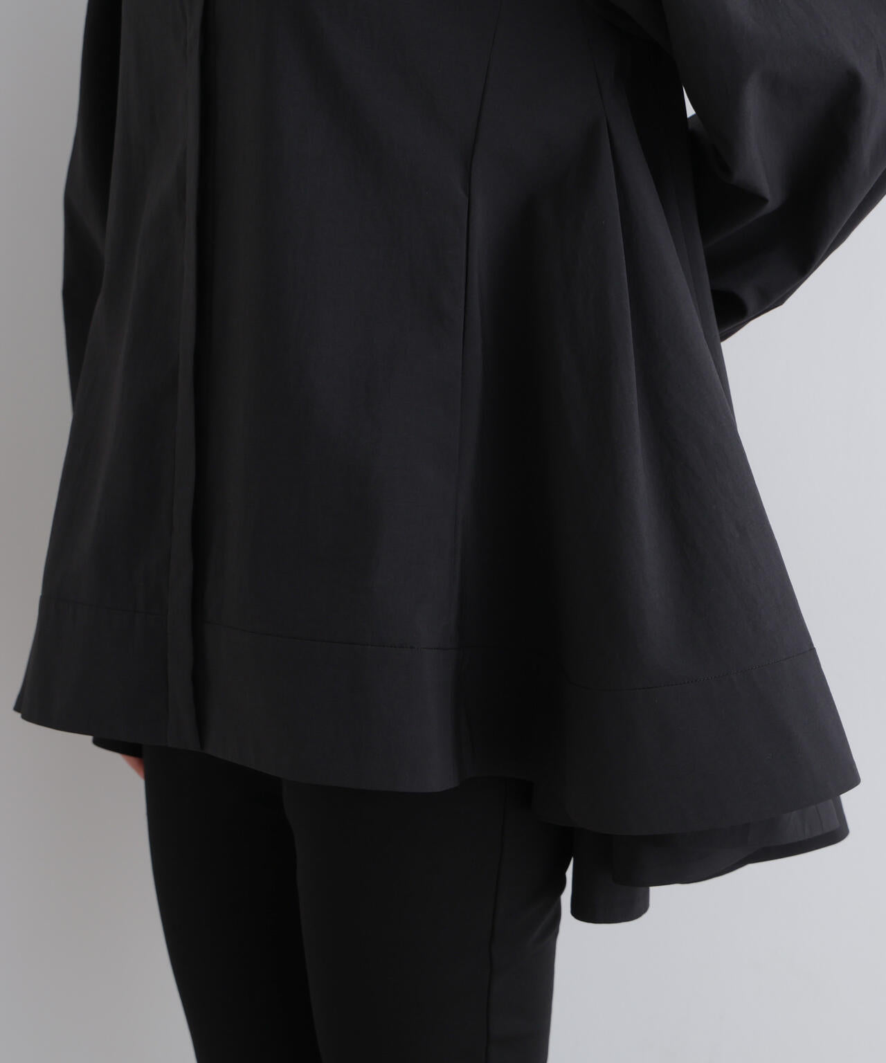 身長173ｃｍ　Ｂ81　Ｗ61　Ｈ89 着用サイズ：F