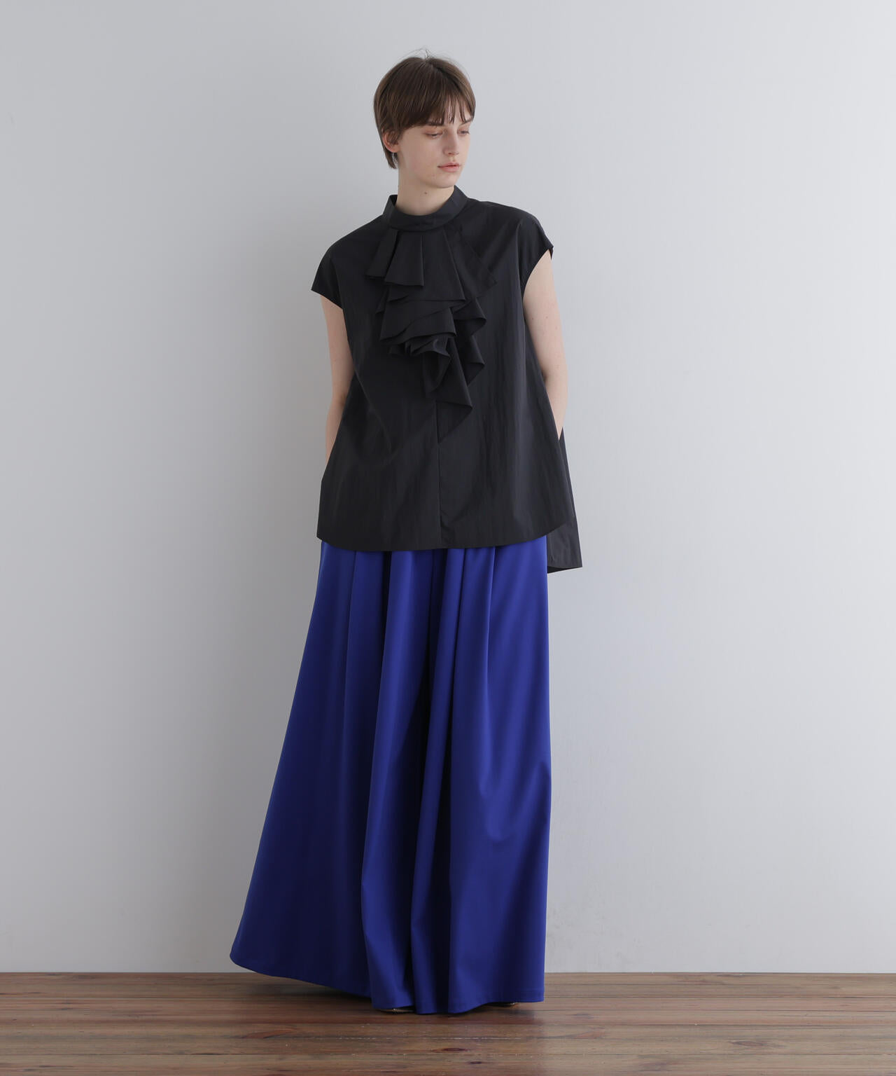 身長173ｃｍ　Ｂ81　Ｗ61　Ｈ89 着用サイズ：F