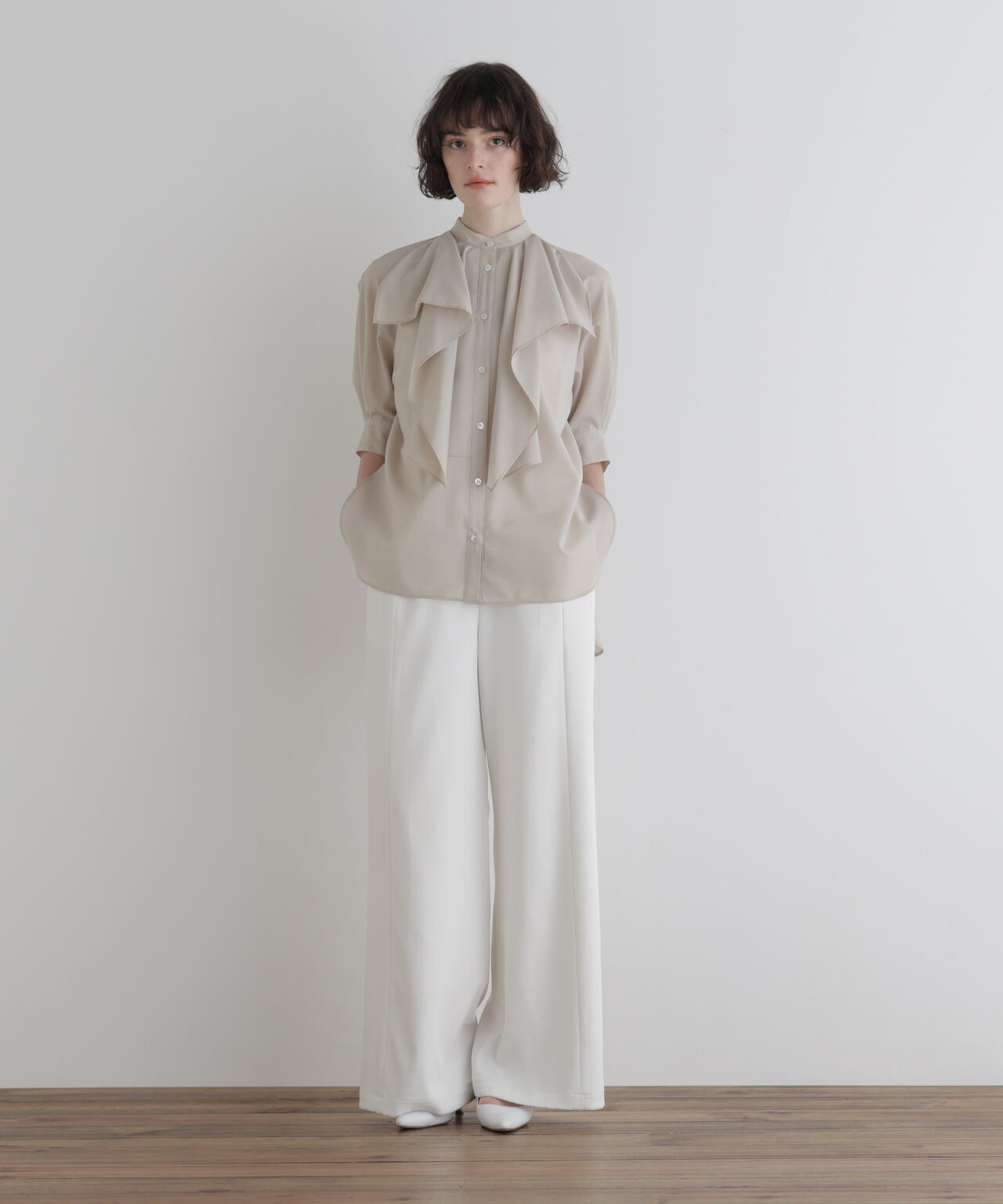 身長177ｃｍ　Ｂ８１　Ｗ５９　Ｈ８９ 着用サイズ：F