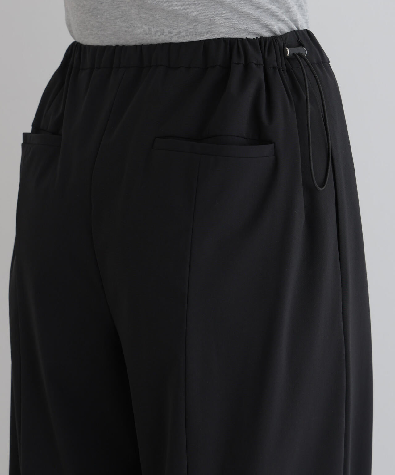 身長177ｃｍ　Ｂ８１　Ｗ５９　Ｈ８９ 着用サイズ：1