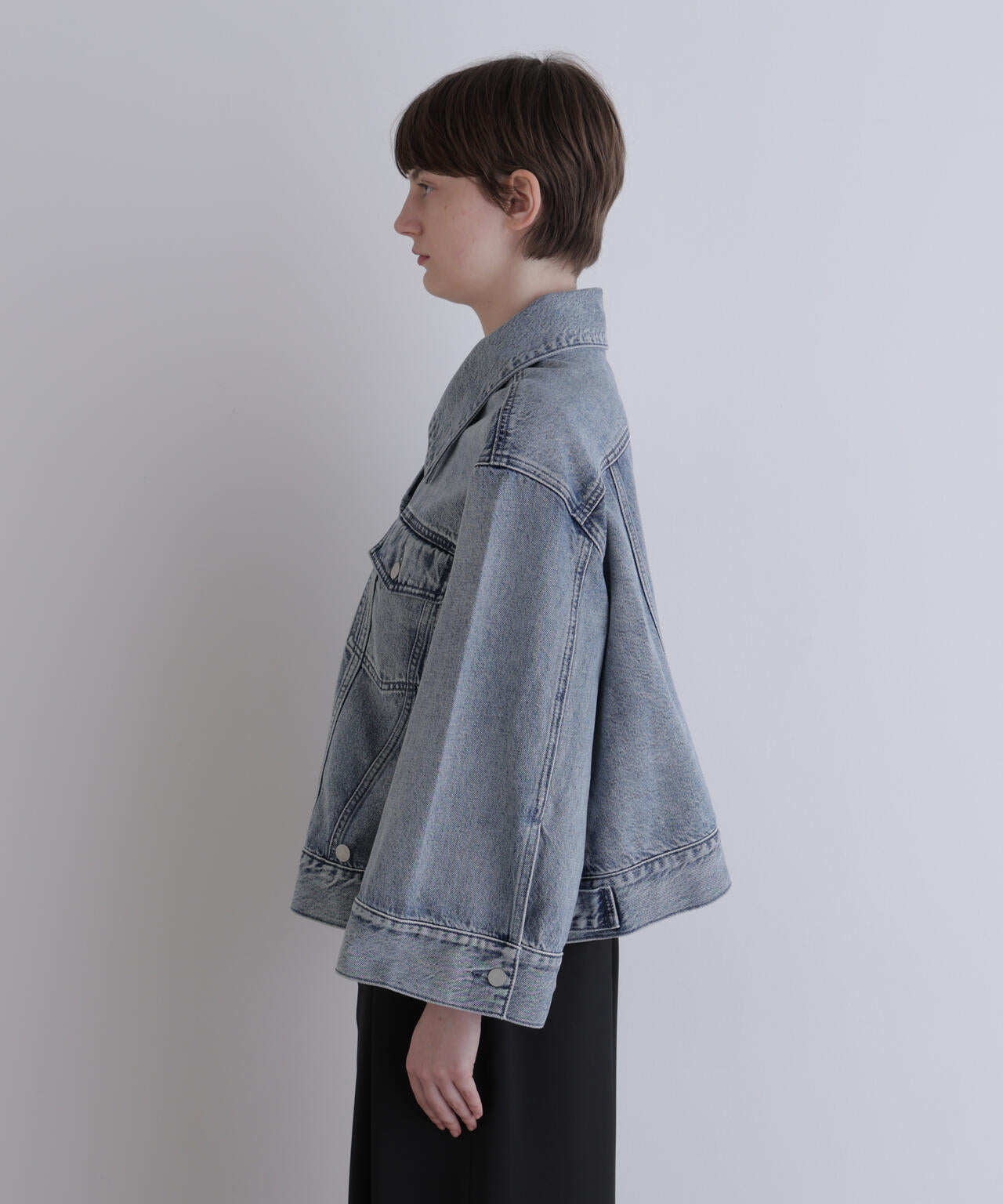 身長173ｃｍ　Ｂ81　Ｗ61　Ｈ89 着用サイズ：F