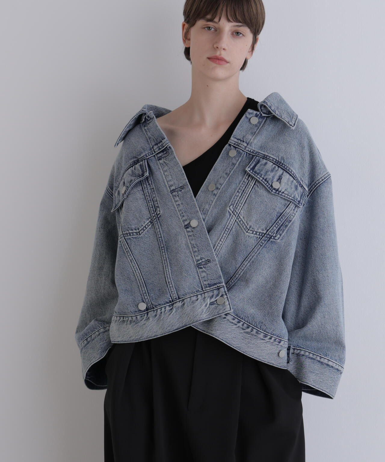 身長173ｃｍ　Ｂ81　Ｗ61　Ｈ89 着用サイズ：F