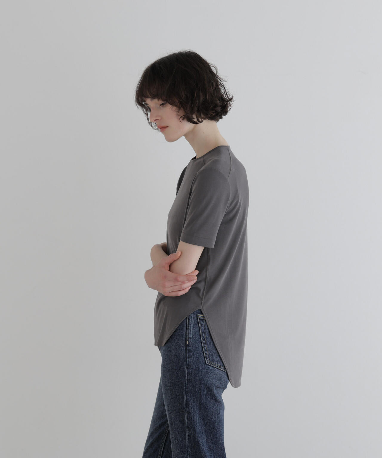 身長177ｃｍ　Ｂ８１　Ｗ５９　Ｈ８９ 着用サイズ：F