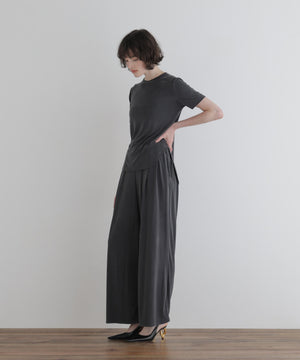 身長177ｃｍ　Ｂ８１　Ｗ５９　Ｈ８９ 着用サイズ：F