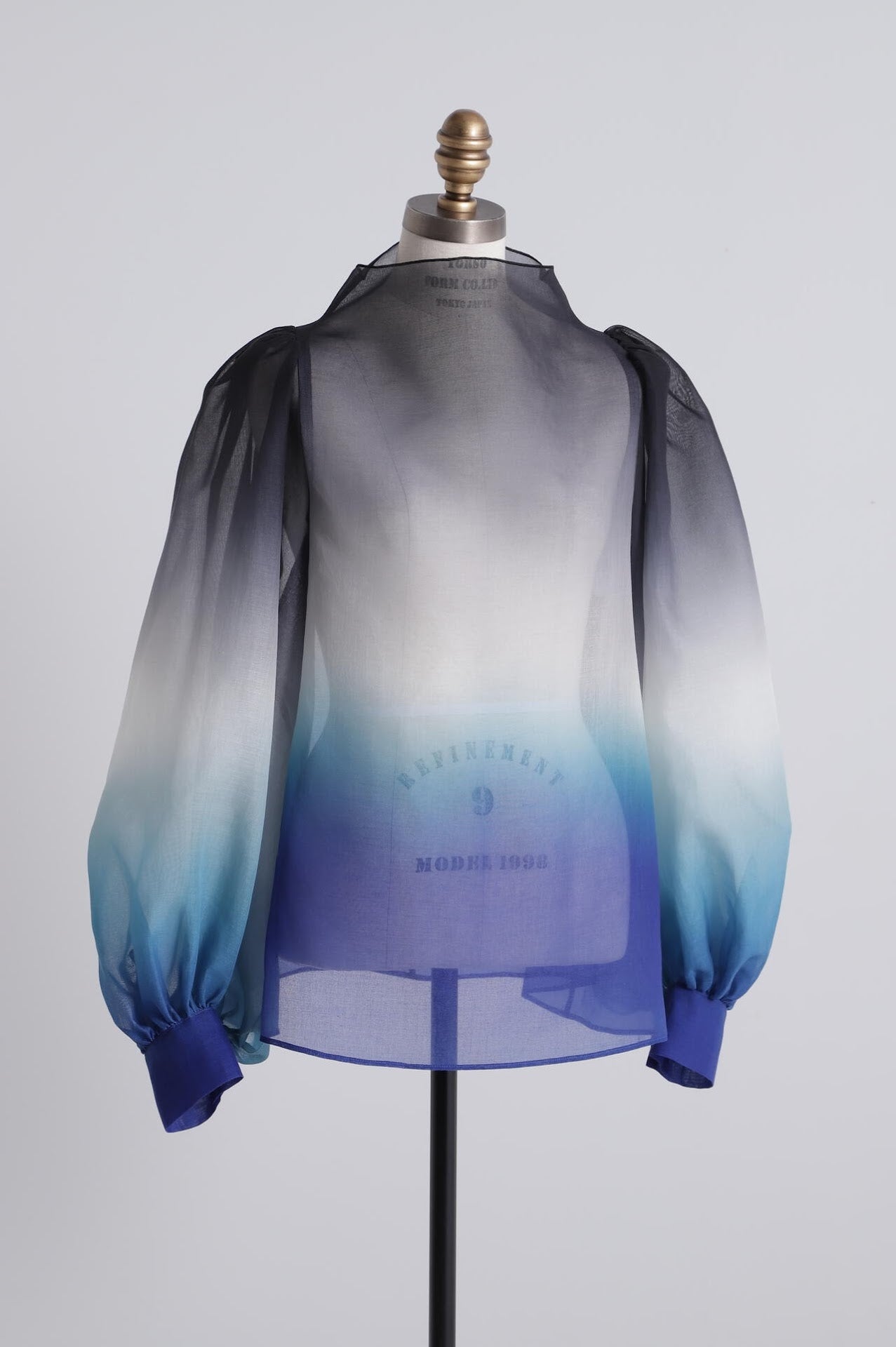 【TV着用】Bottleneck Volume Sleeve Blouse