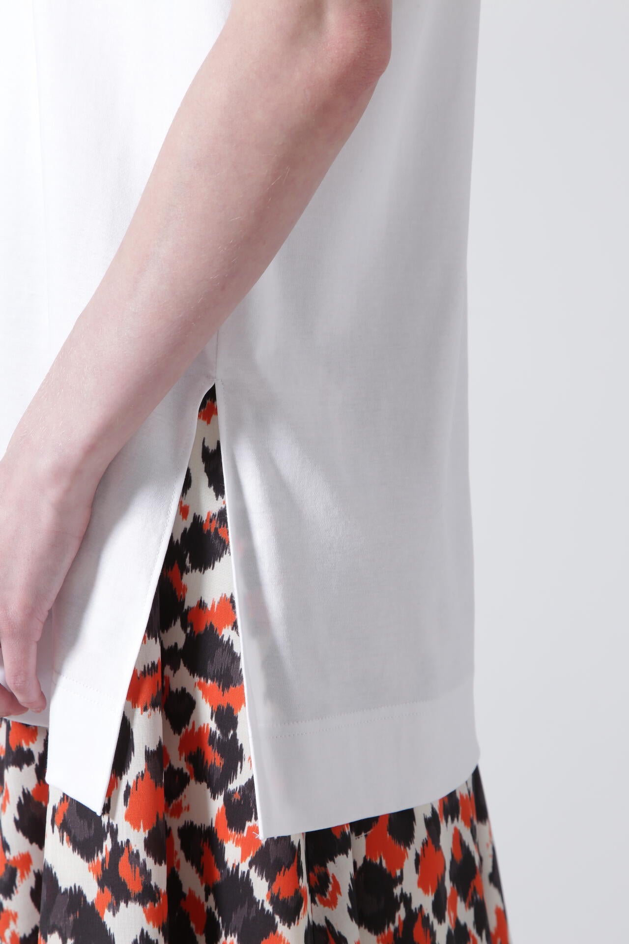 【TV着用】Eri Yoshida Collaboration Tank