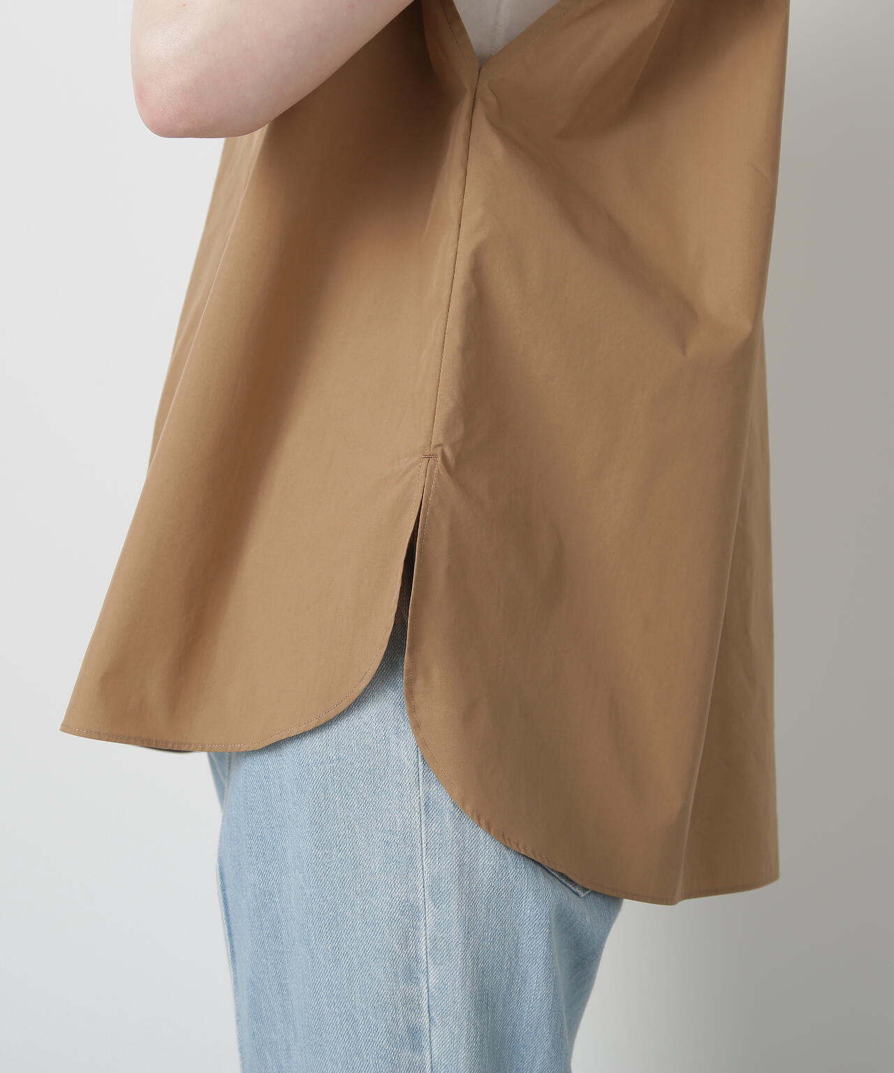 【VERY 9月号掲載商品】Roundneck Gilet Blouse
