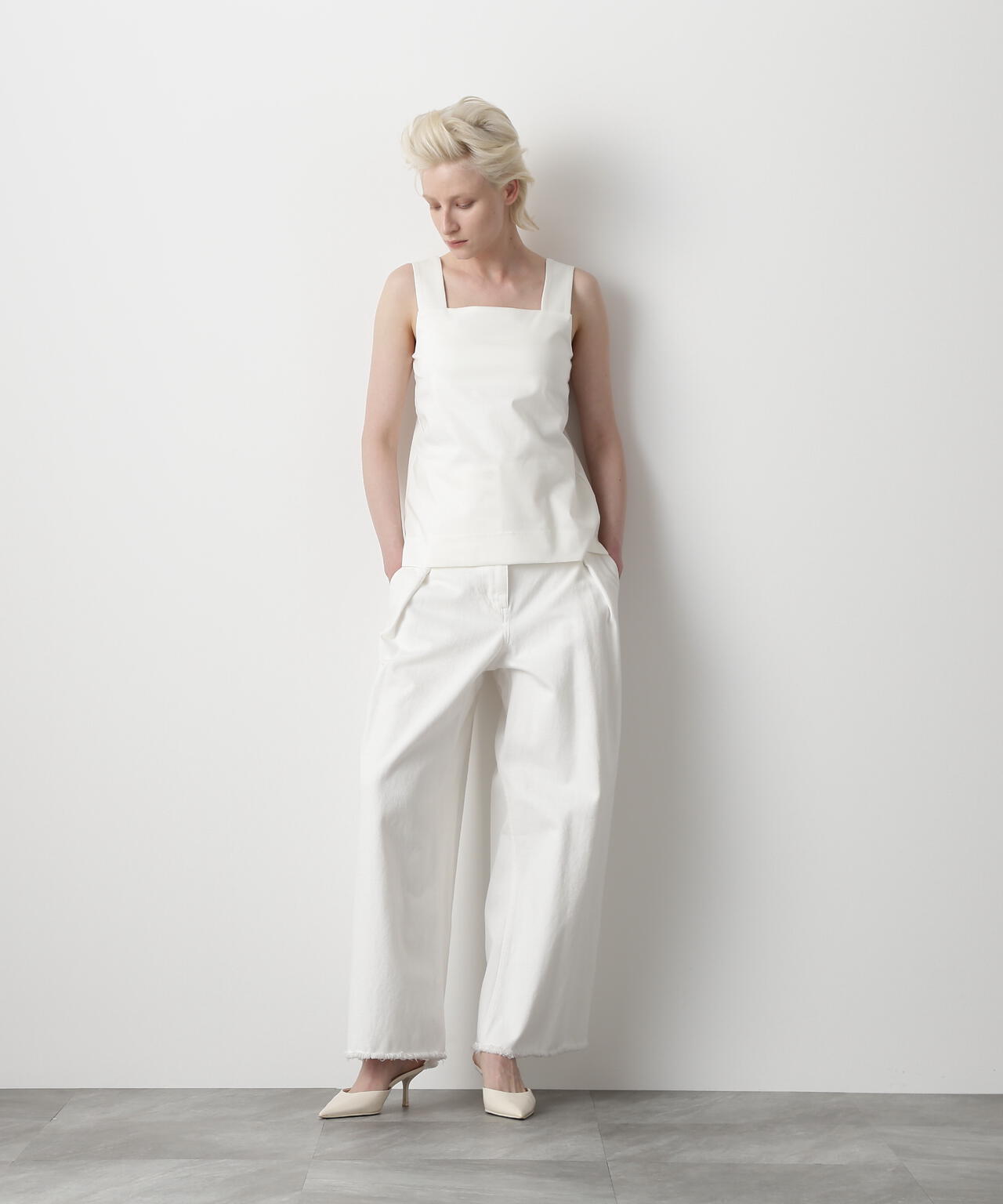 Straight Line Tank