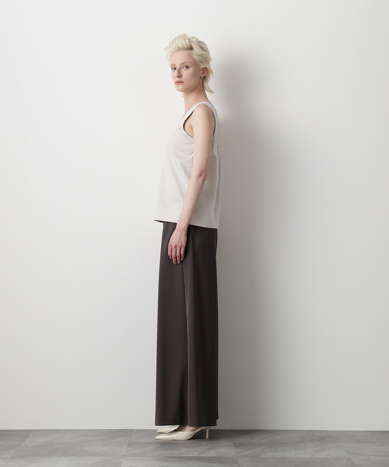 Straight Line Tank