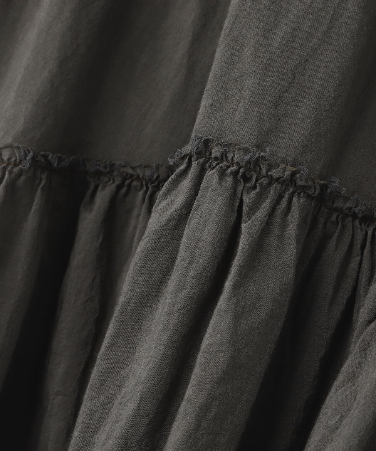 quitan / KHADI COTTON SILK SQUEESED TIRED DRESS