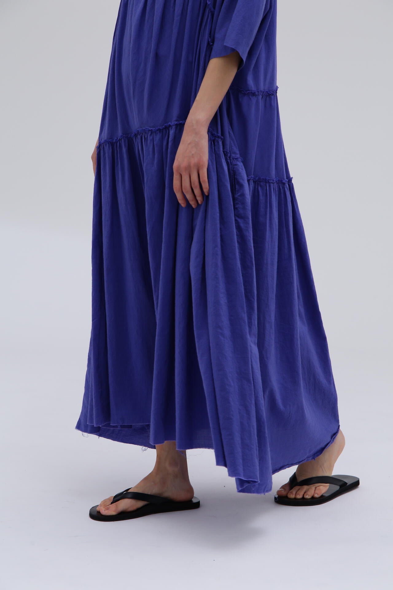 quitan / KHADI COTTON SILK SQUEESED TIRED DRESS