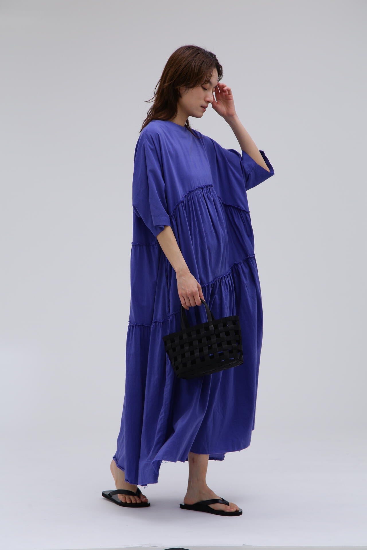 quitan / KHADI COTTON SILK SQUEESED TIRED DRESS