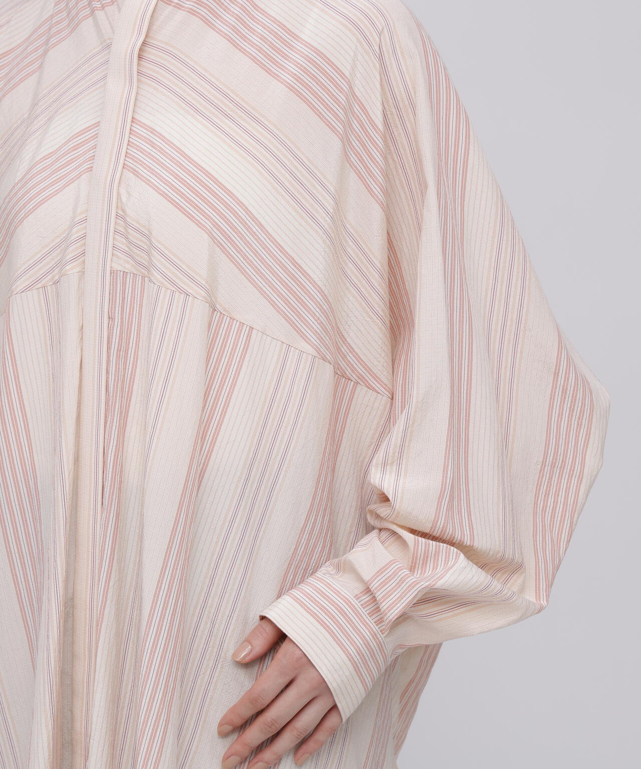 quitan / COTTON SILK 'STRIKE-OFF' STRIPE AO DAÏ LONG BAND COLLAR SHIRT