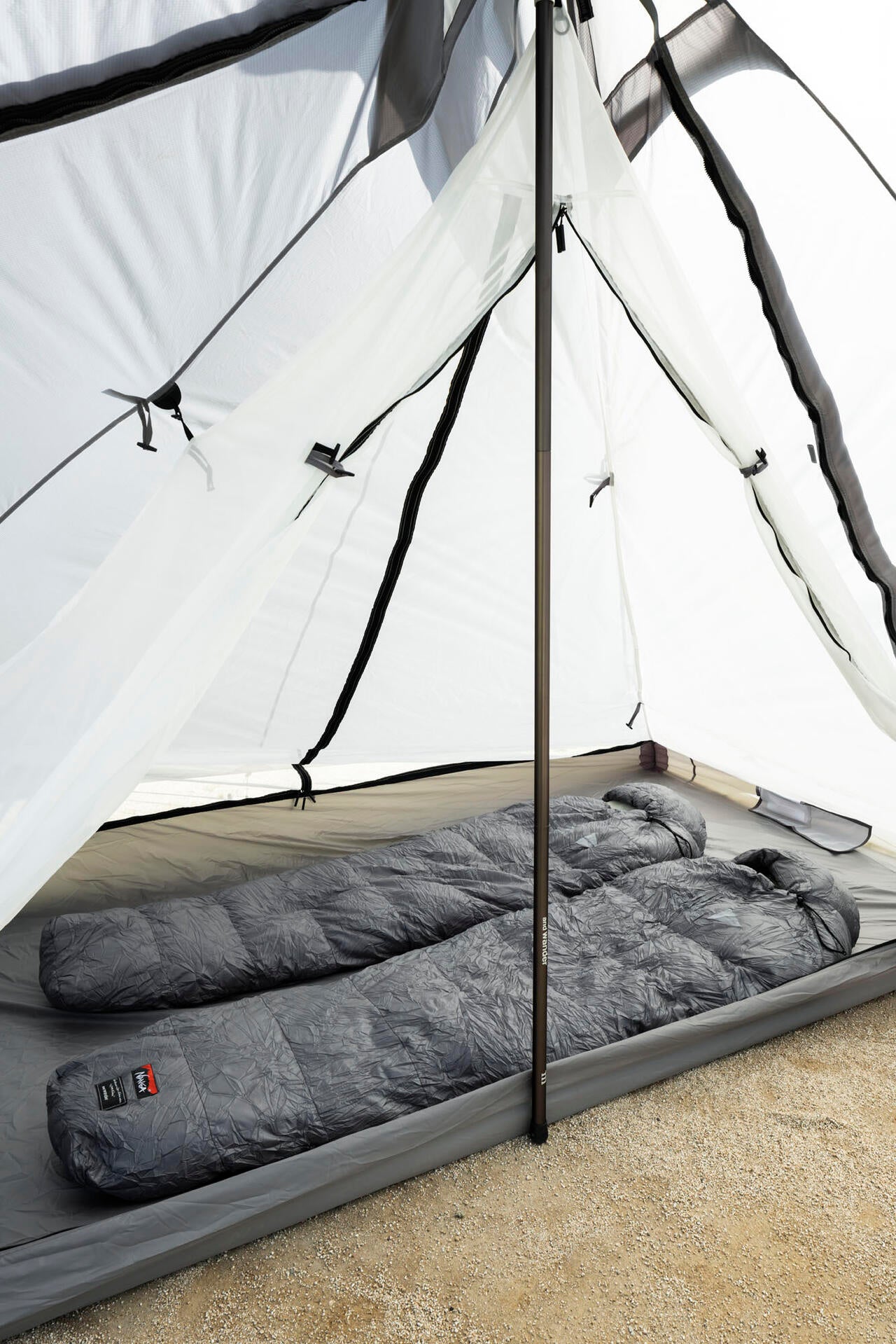 muraco × and wander HERON 1POLE SHELTER