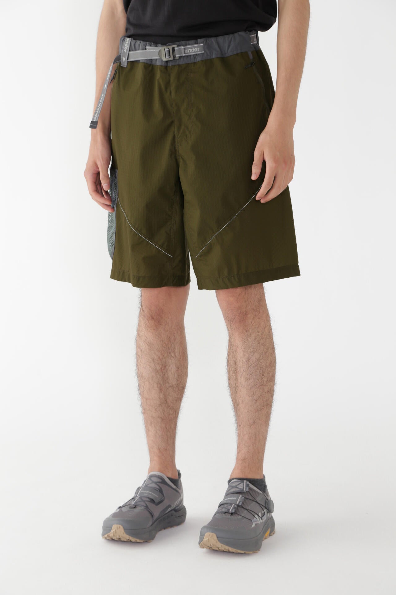 breath rip short pants