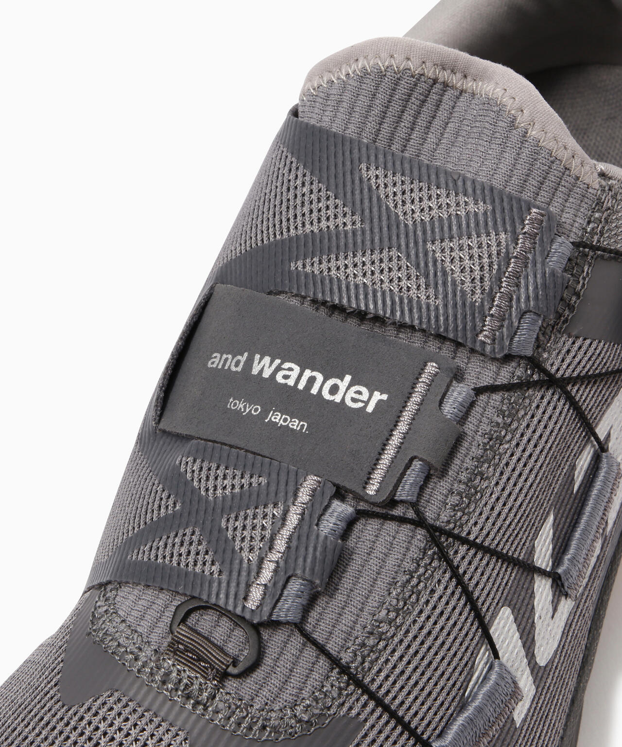 Altra×and wander TIMP 5 BOA