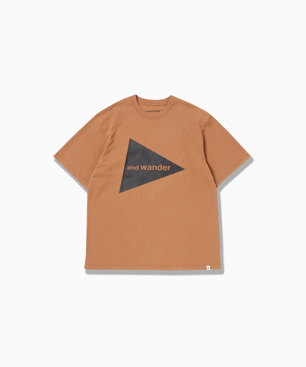 and wander big logo SS T