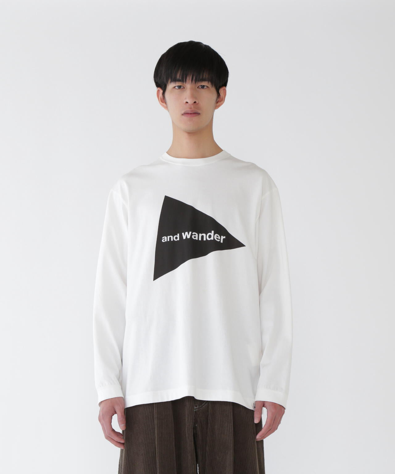 and wander logo LS T
