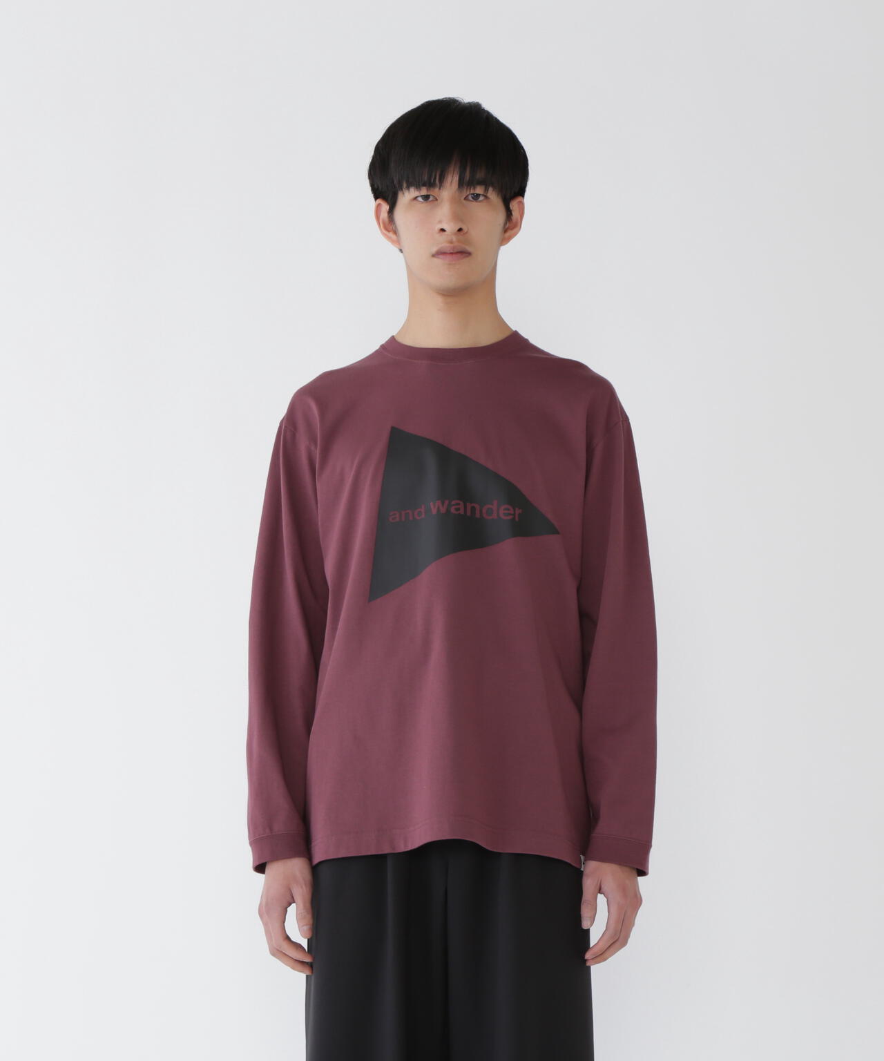 and wander logo LS T