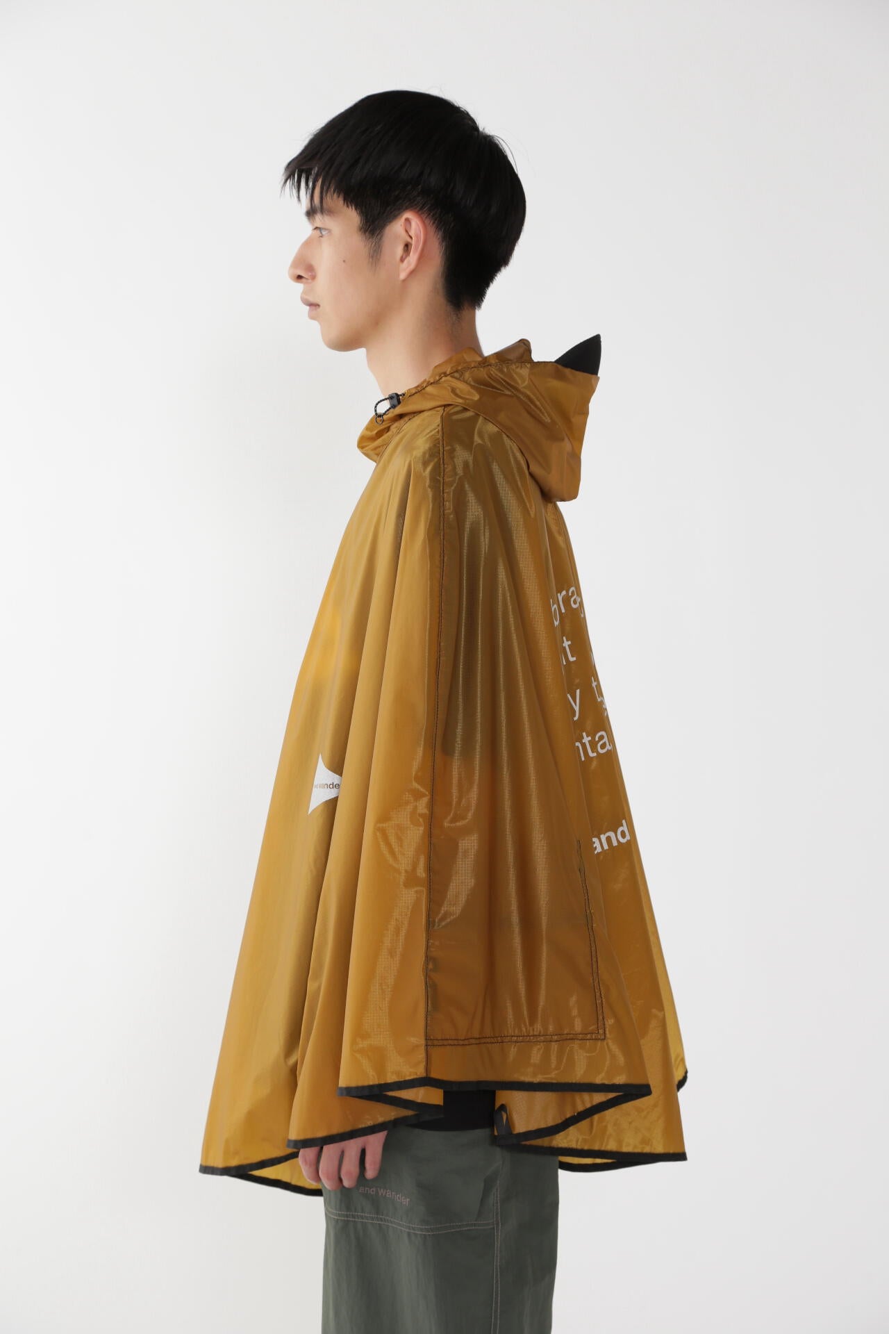 sil poncho