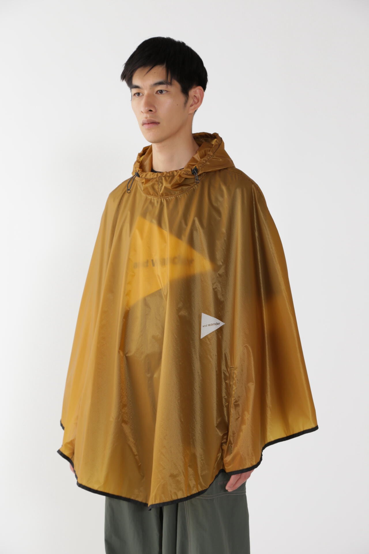sil poncho