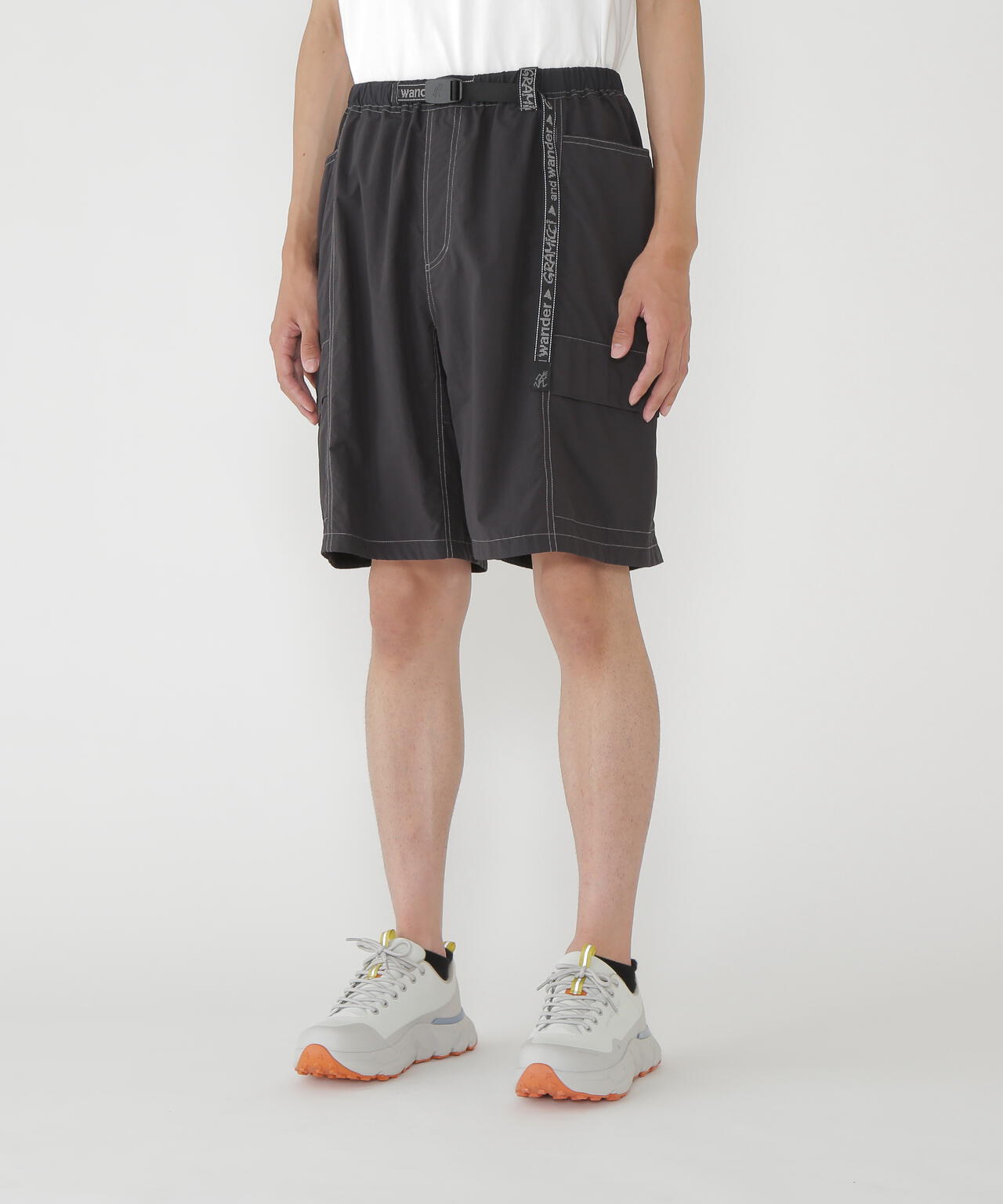 Gramicci × and wander  brushed nylon short pants