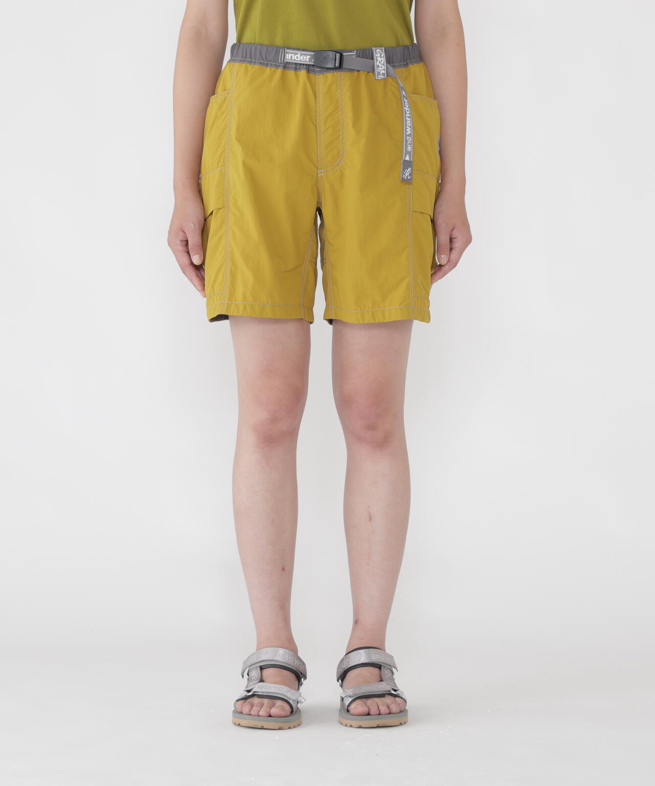 Gramicci × and wander  brushed nylon short pants