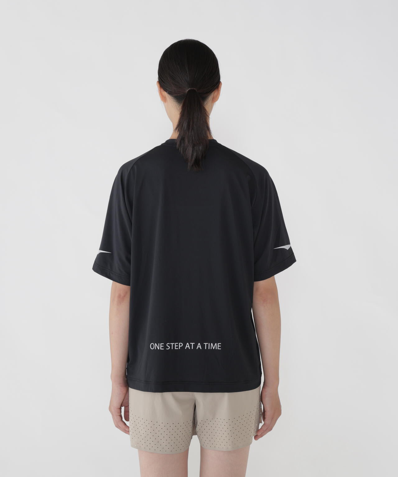 Altra × and wander  SS T