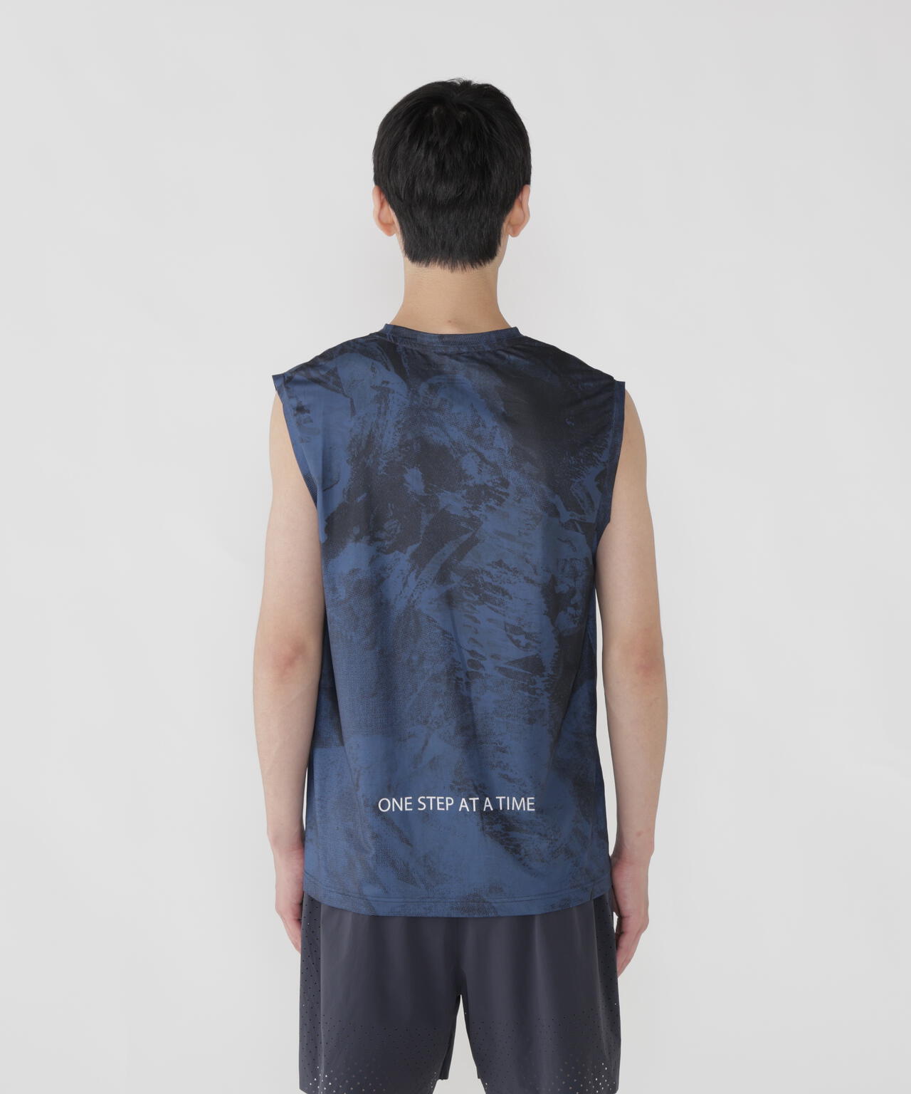 Altra × and wander  graphic tank top